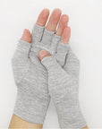 Light Gray Bamboo Charcoal Fiber Cycling Gloves
