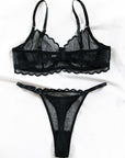 New hollow perspective gathered sexy wave lace underwear set