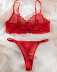 New hollow perspective gathered sexy wave lace underwear set
